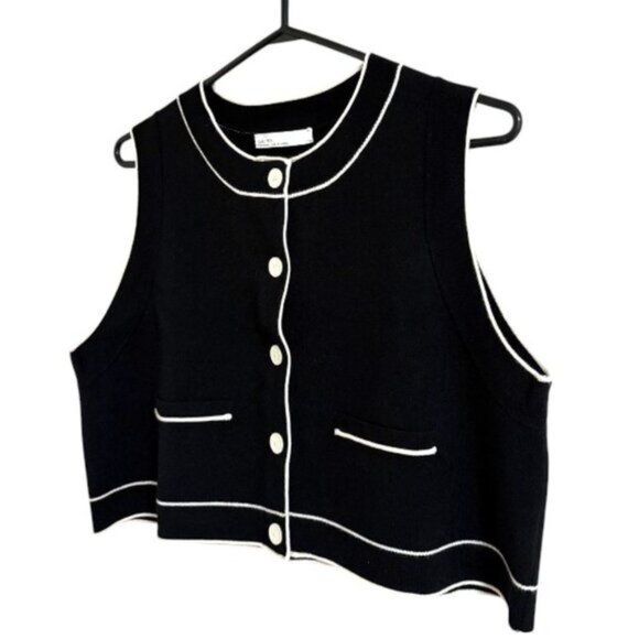 Oak + Fort Button Up Sweater Vest - Picture 4 of 7